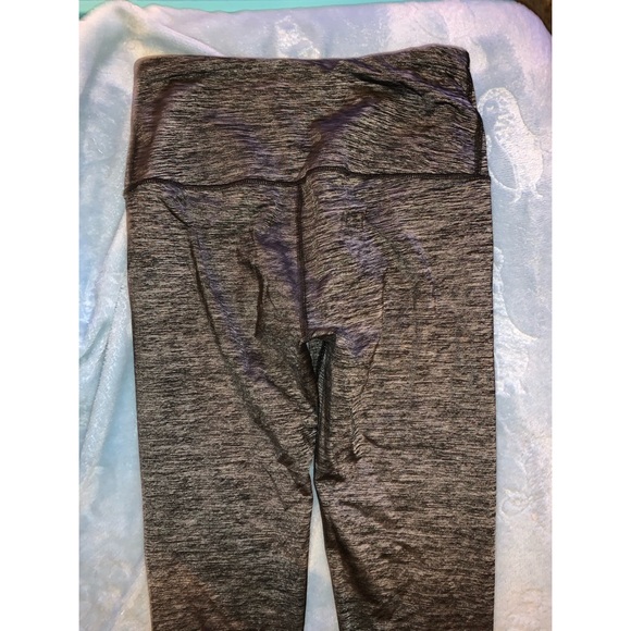 Victoria secret Ultimate leggings (full length) - Picture 2 of 4